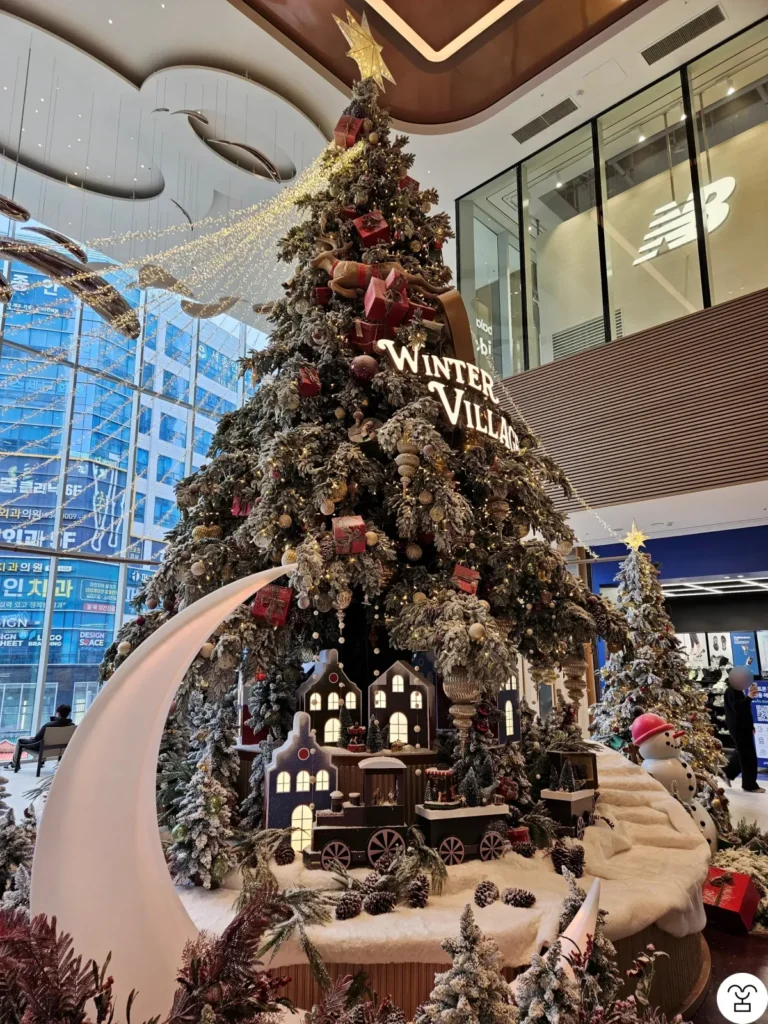 Pohon (tree) yang berada di lantai 2